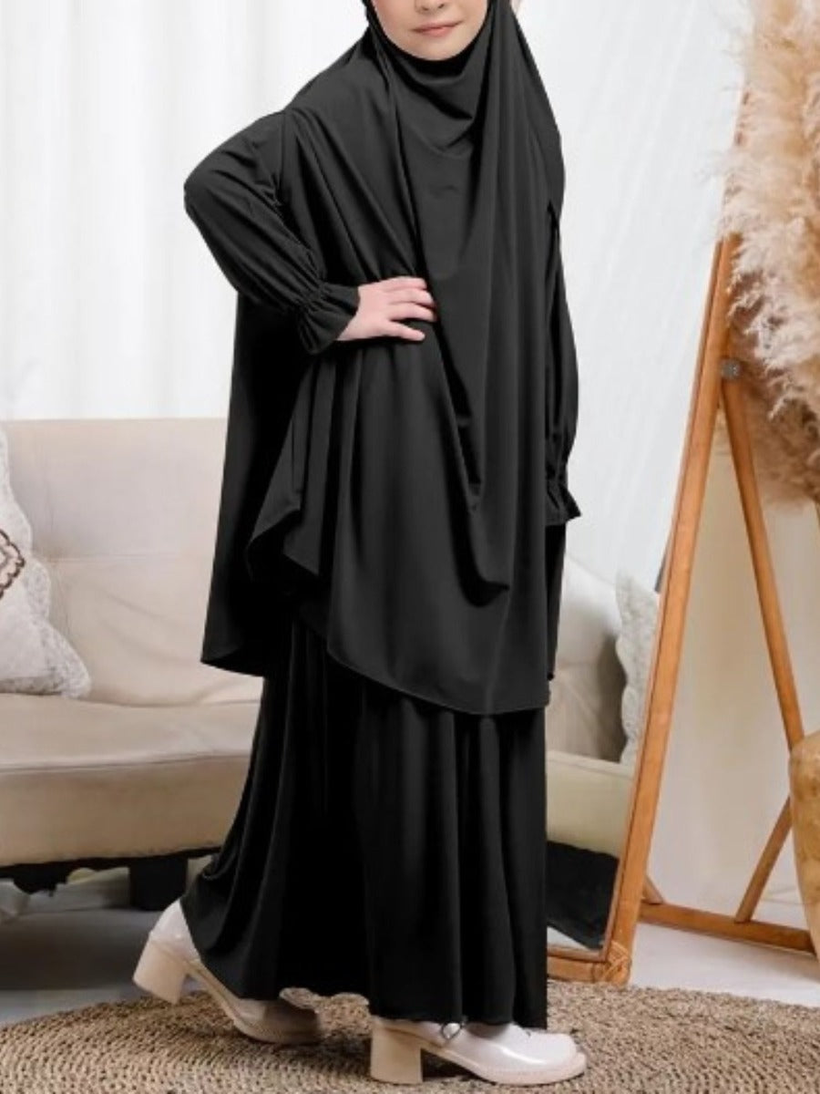 Two-Piece Abaya Set with Coordinated Sleeveless Khimar Hijab