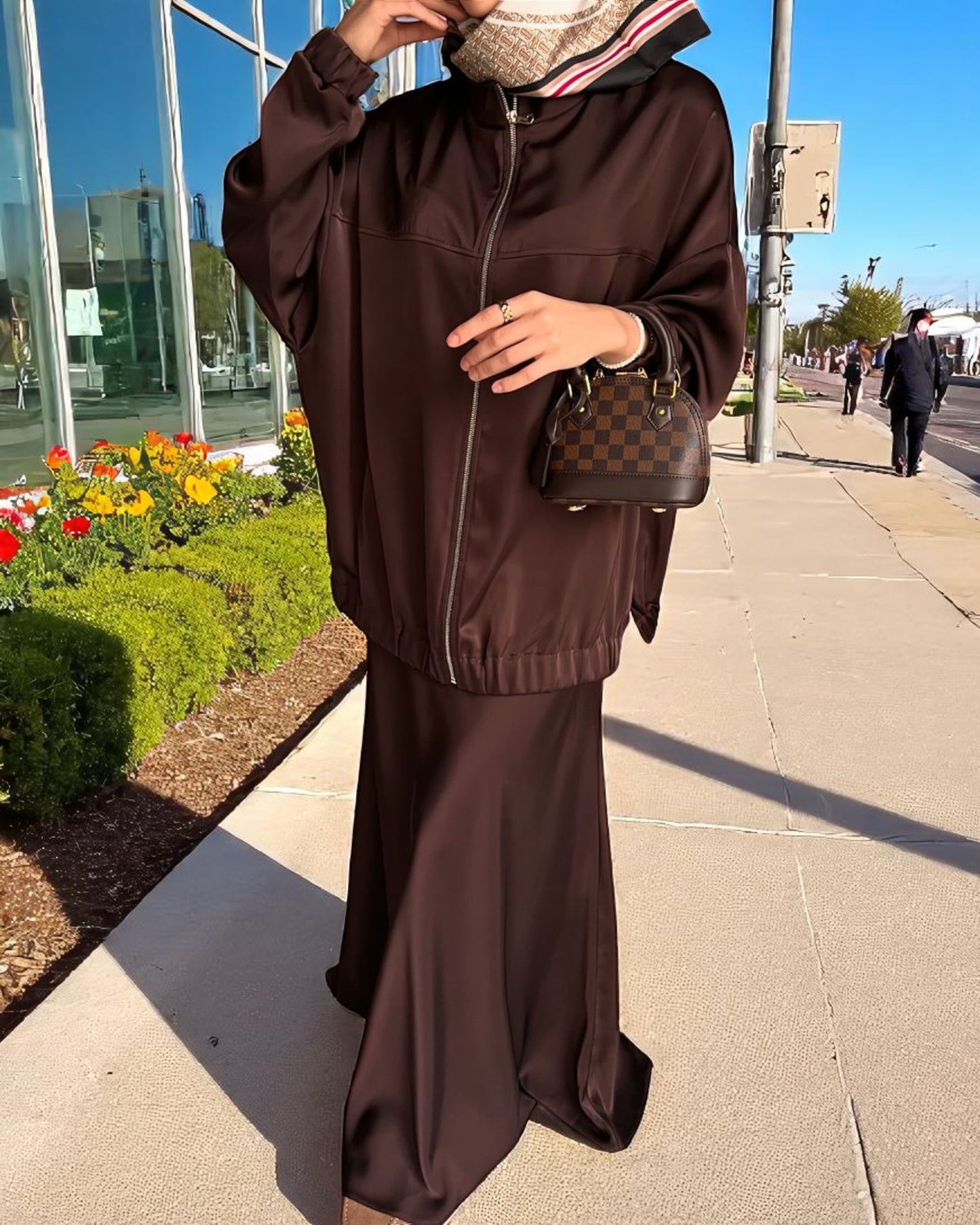 Premium Three-Piece Abaya Set in Tiktok Fabric with Zipper Jacket & Hijab