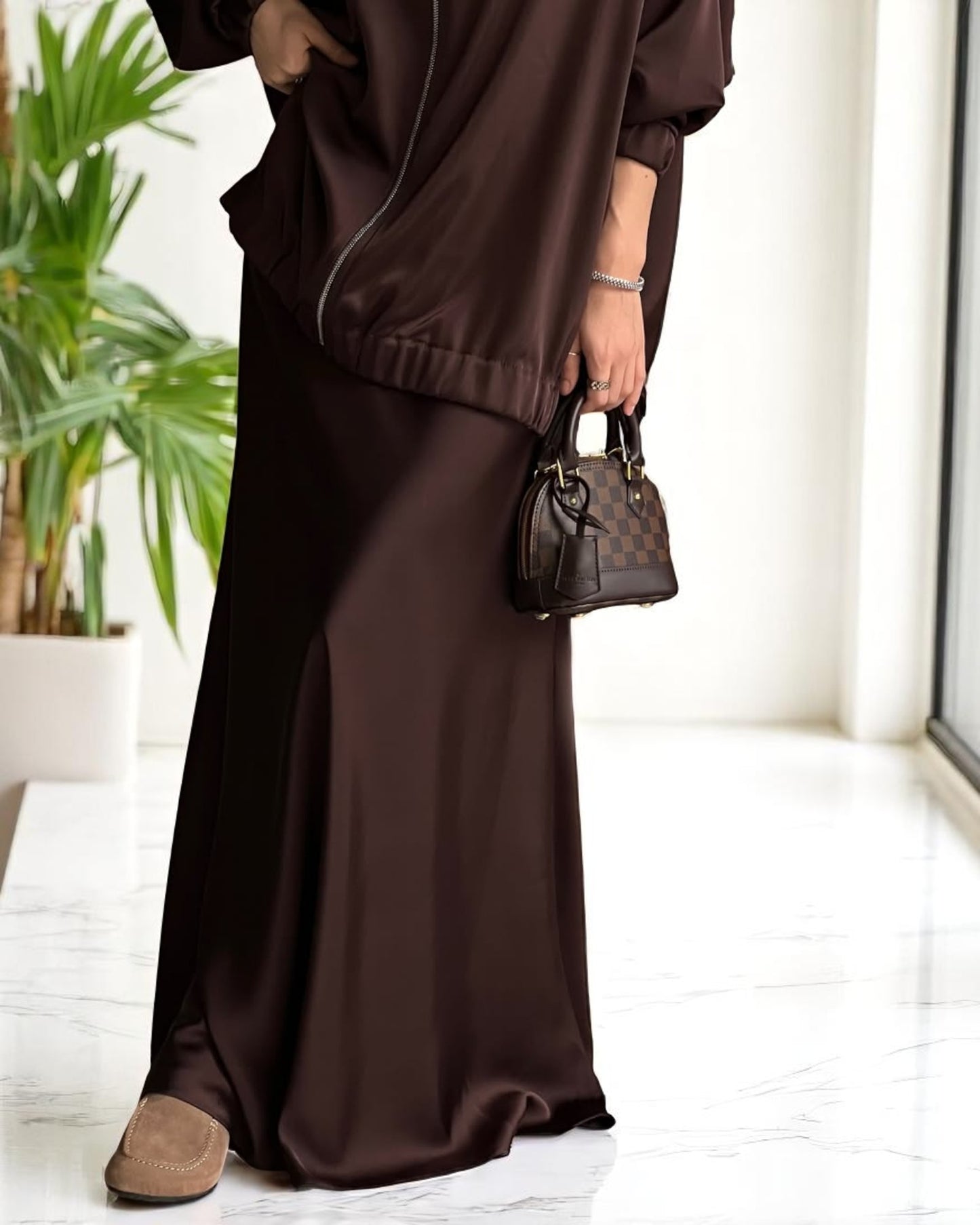 Premium Three-Piece Abaya Set in Tiktok Fabric with Zipper Jacket & Hijab