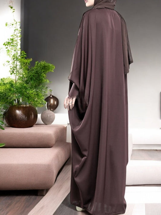 Bashariya Free Size Kaftan With Zipper Opening On Yoke.