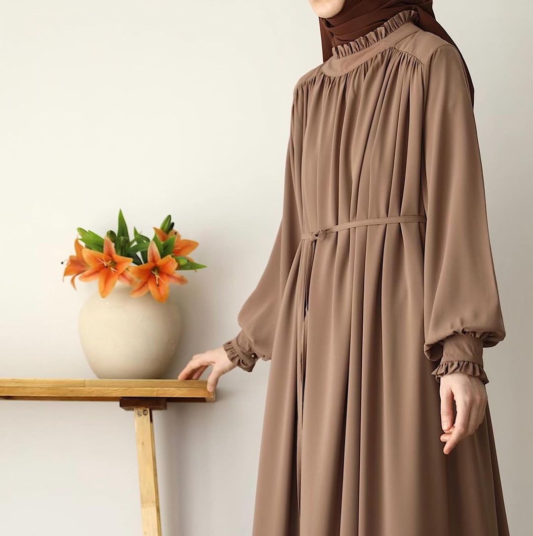 Designer Turkish Style Abaya with Gathered Neckline