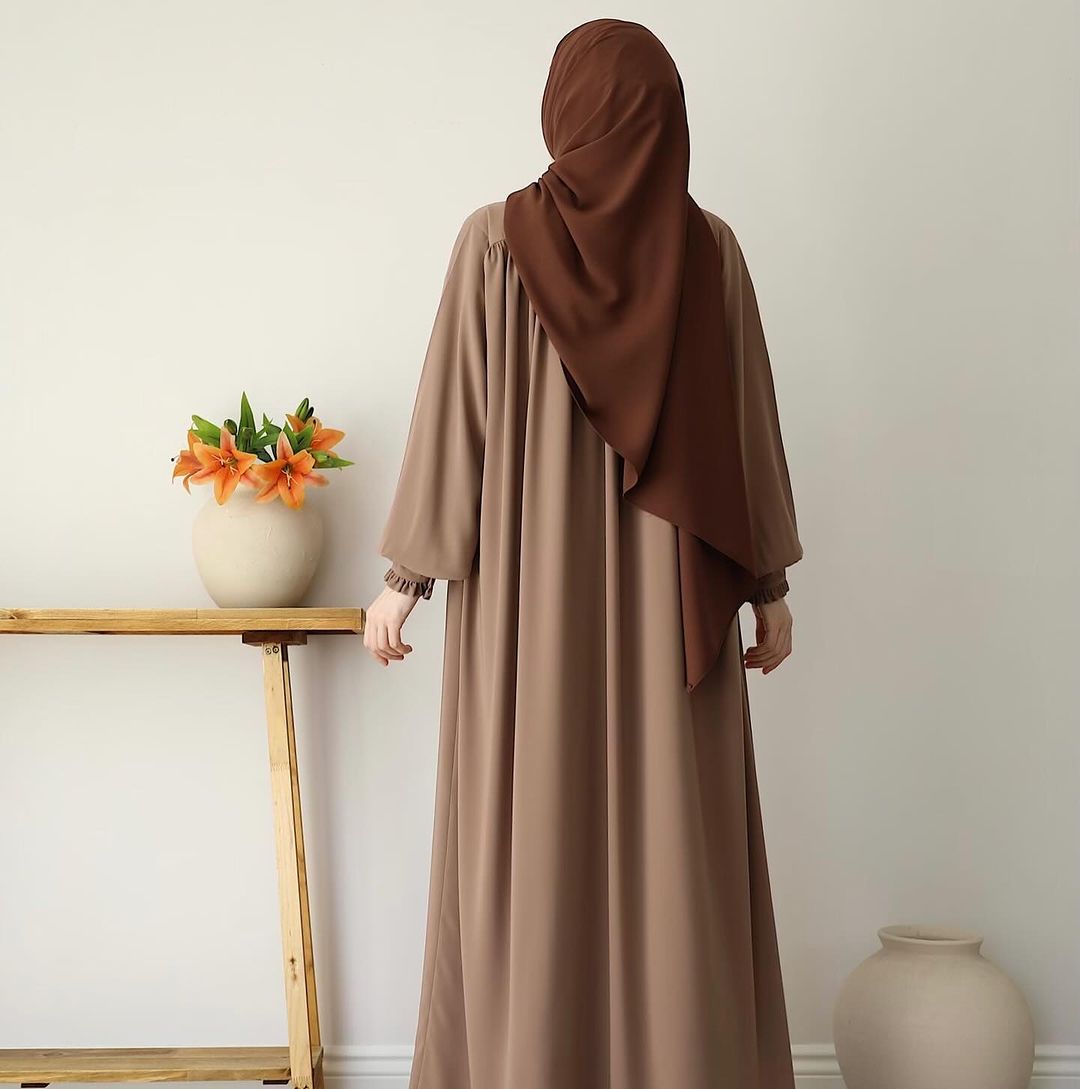 Designer Turkish Style Abaya with Gathered Neckline