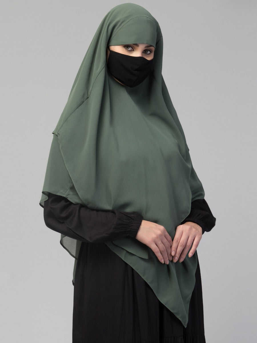 Triangular Khimar In Layers