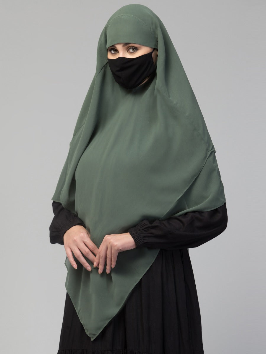Triangular Khimar In Layers