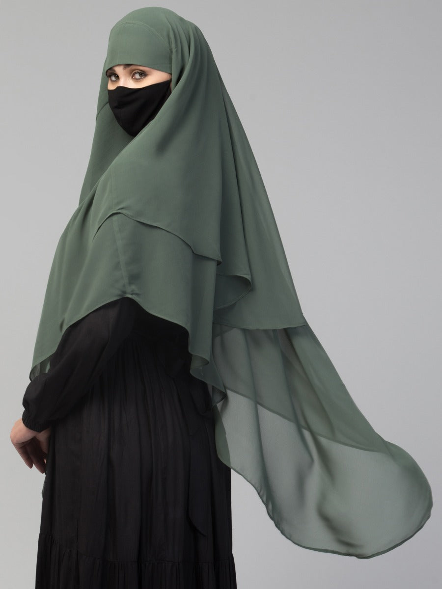 Triangular Khimar In Layers