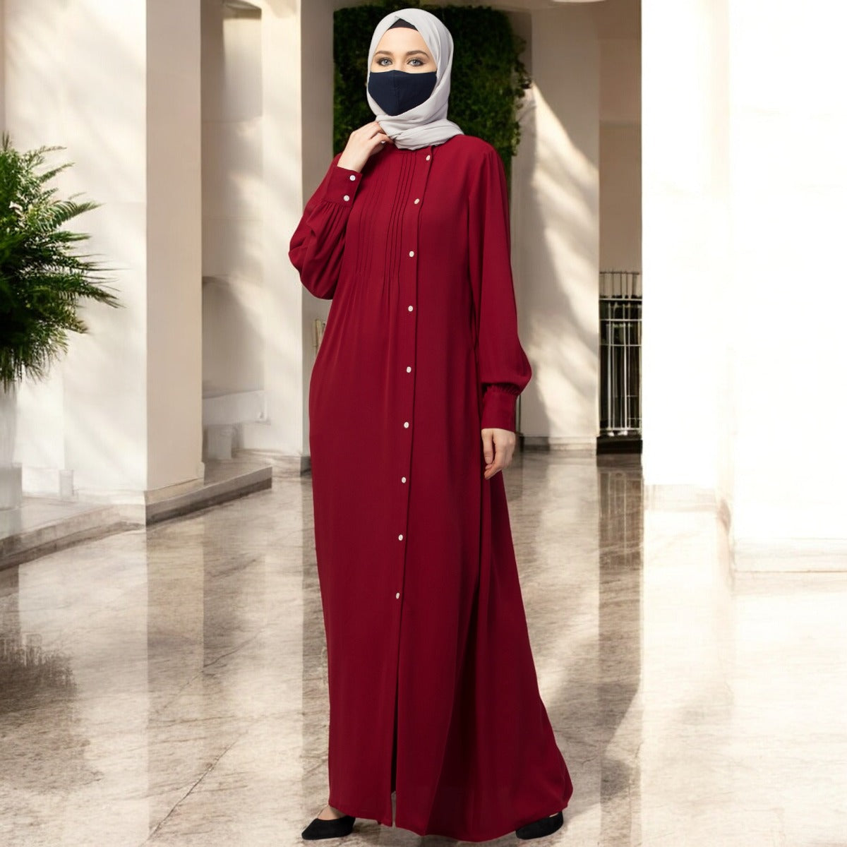 Abaya With Pleats and Side Opening In Stretchable Fabric