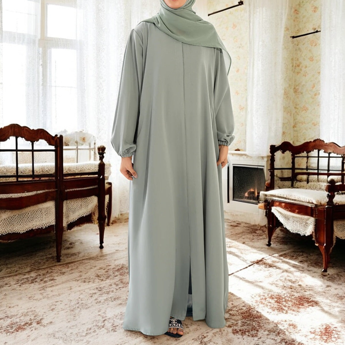Designer Abaya with Concealed Zipper and Inward Pleats