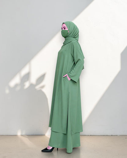Three Pieces Abaya-like Co-ord Set with Long Tunic and Elasticated Bottom