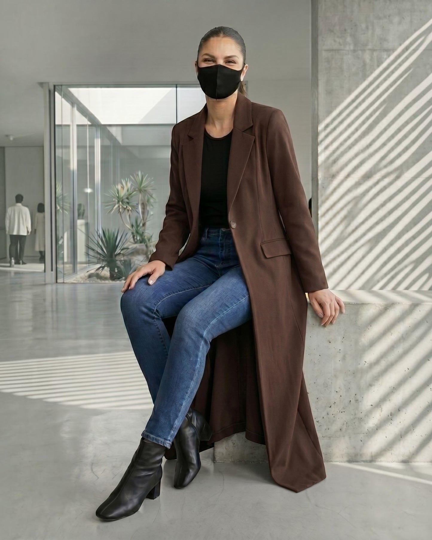Trendy Mahram-Coat like Abaya in Flow Crepe Fabric