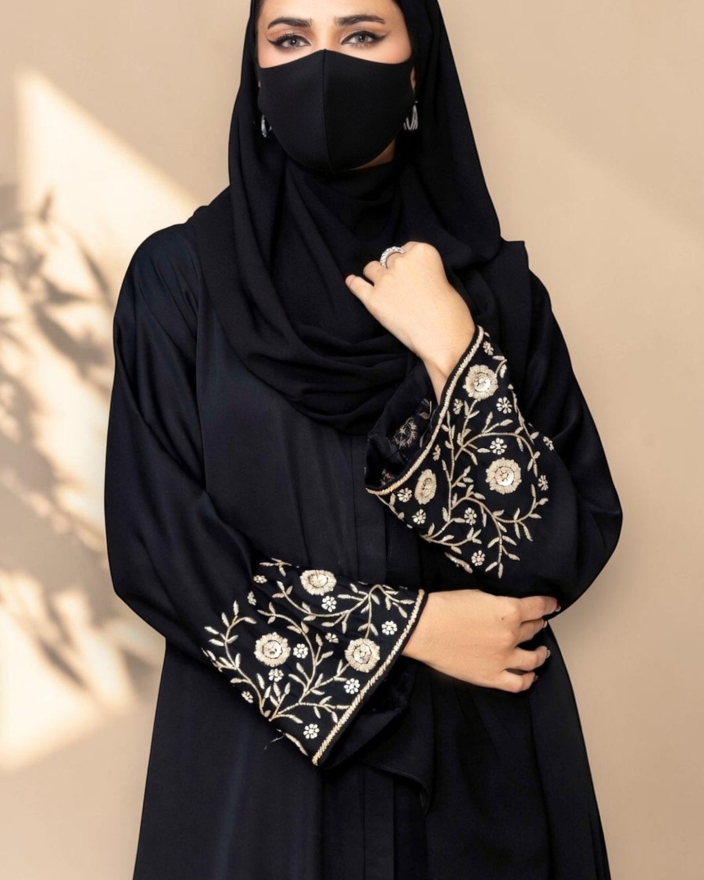 Black Praada Front-Open Mahram-Embroidered Burqa with Sleeve Embellishments