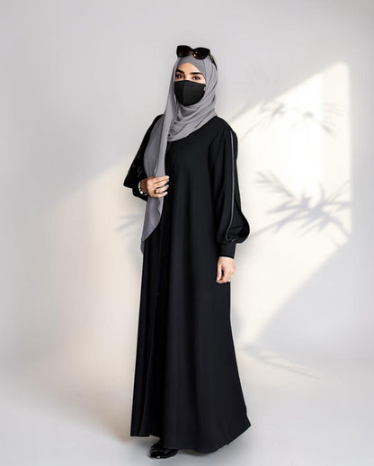 Designer Black Closed Abaya with Sleeve Piping and Pockets