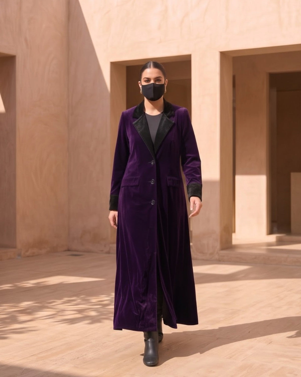 Velvet Coat Abaya with Contrast Lapels For Working Woman