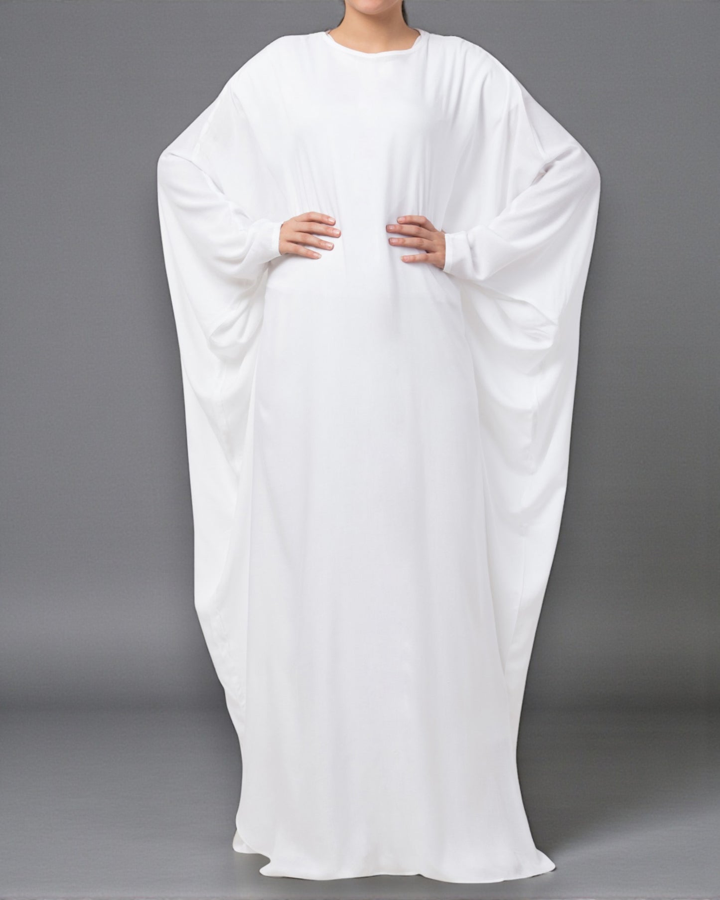 Simple White Kaftan In Firdaus Fabric For Hajj and Umrah