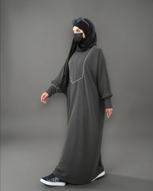 Free Size Kaftan with White Piping, Zipper Opening & Cuffed Sleeves in Premium Fabric, Includes Hijab