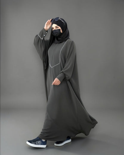 Free Size Kaftan with White Piping, Zipper Opening & Cuffed Sleeves in Premium Fabric, Includes Hijab