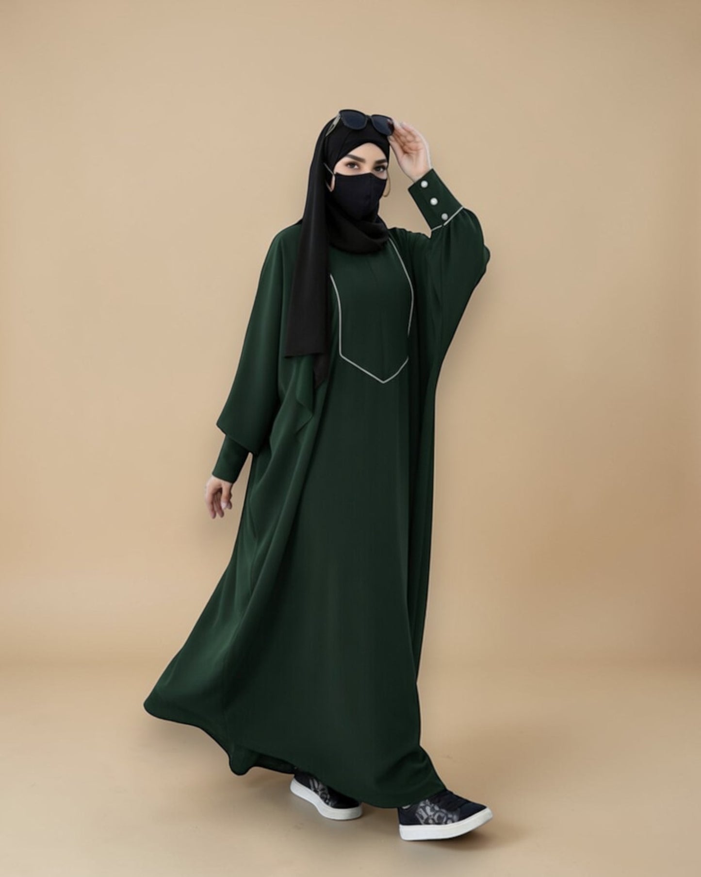 Free Size Kaftan with White Piping, Zipper Opening & Cuffed Sleeves in Premium Fabric, Includes Hijab