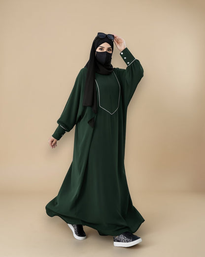 Free Size Kaftan with White Piping, Zipper Opening & Cuffed Sleeves in Premium Fabric, Includes Hijab