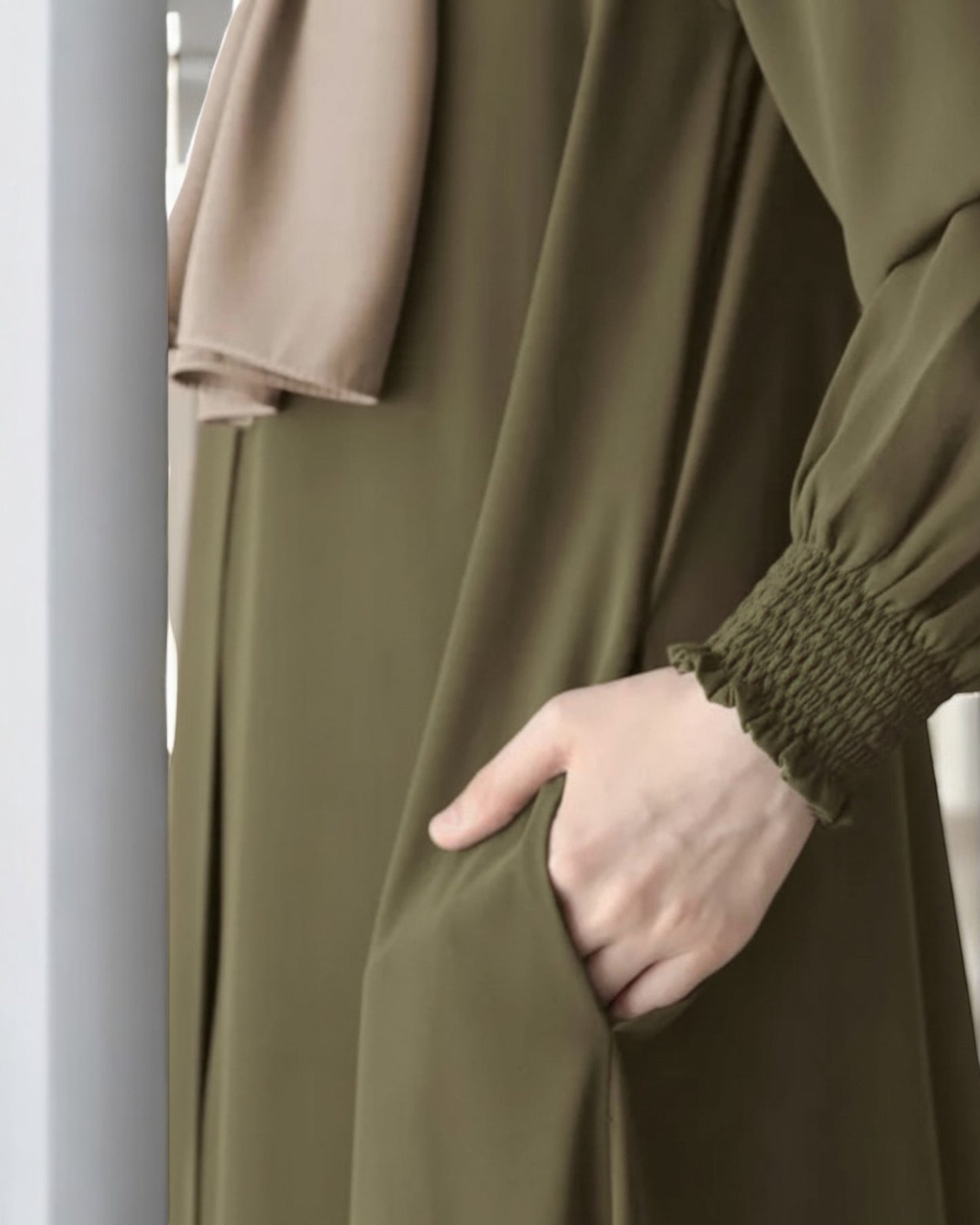 Front Open Abaya with Zipper Opening, Umbrella Flare and Matching Belt