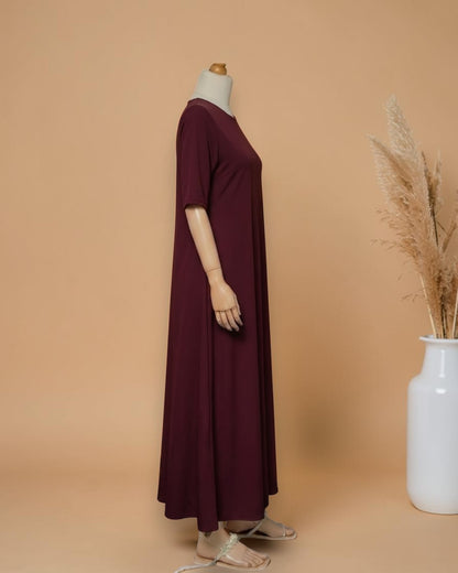 Half Sleeves Inner Abaya in Flow Crepe Fabric with Back Keyhole | Maroon